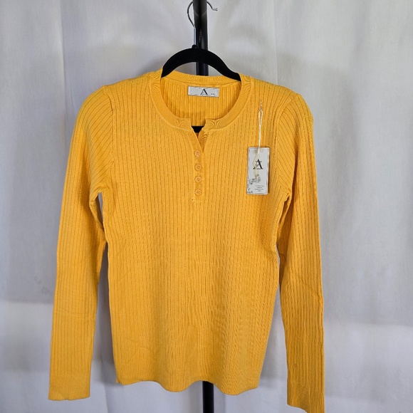 Yellow Soft Knit Jersey Sweater Blouse - Picture 1 of 2